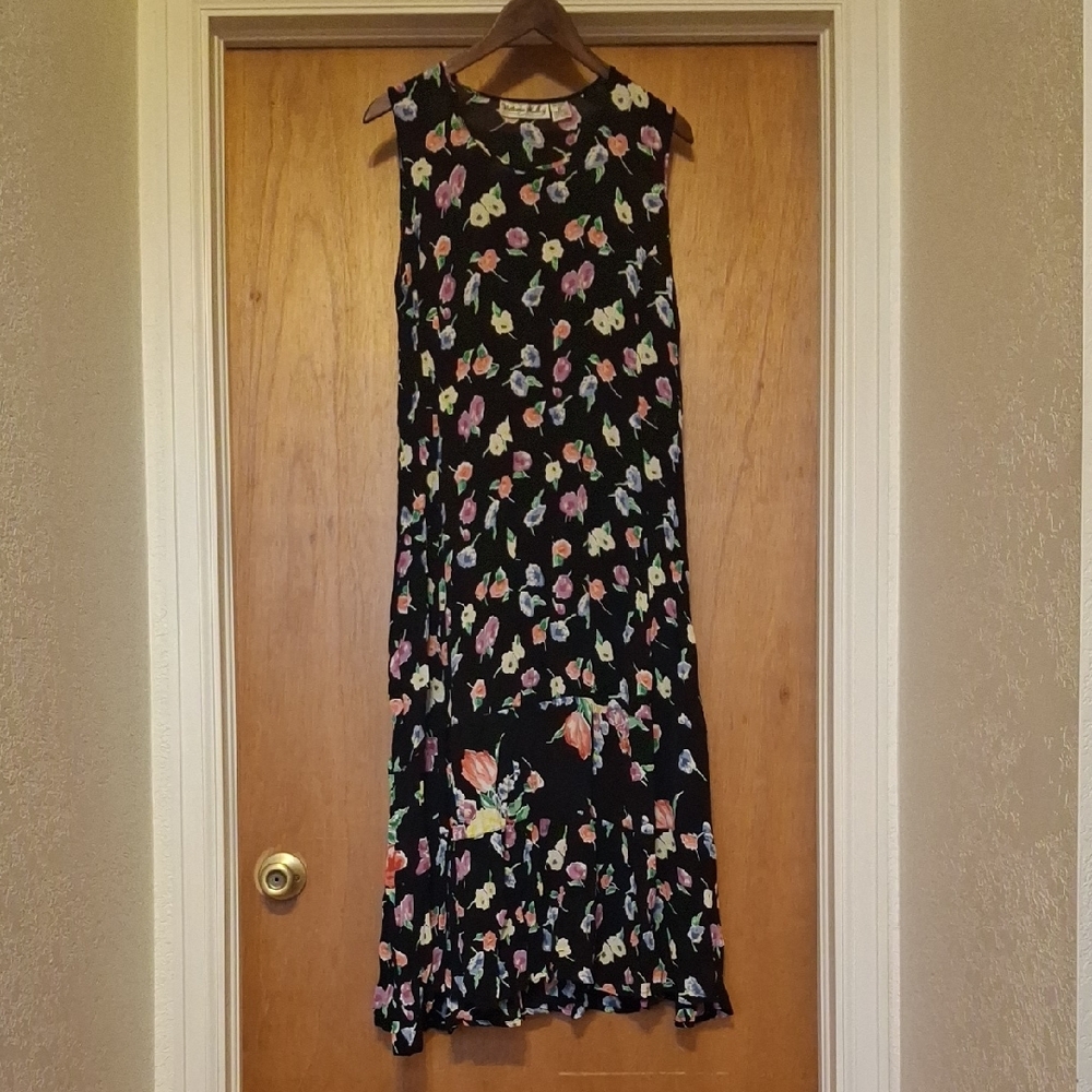 Vintage Floral Sleeveless Dress